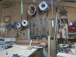 DIY vs Hiring a Pro Wood Machine Tools